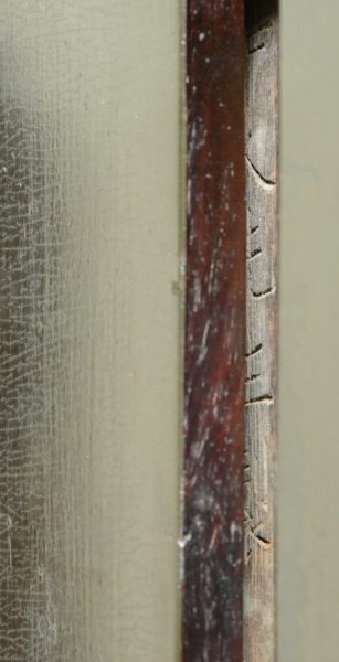 图片：明代张敬修仲尼式古琴－龙池左边